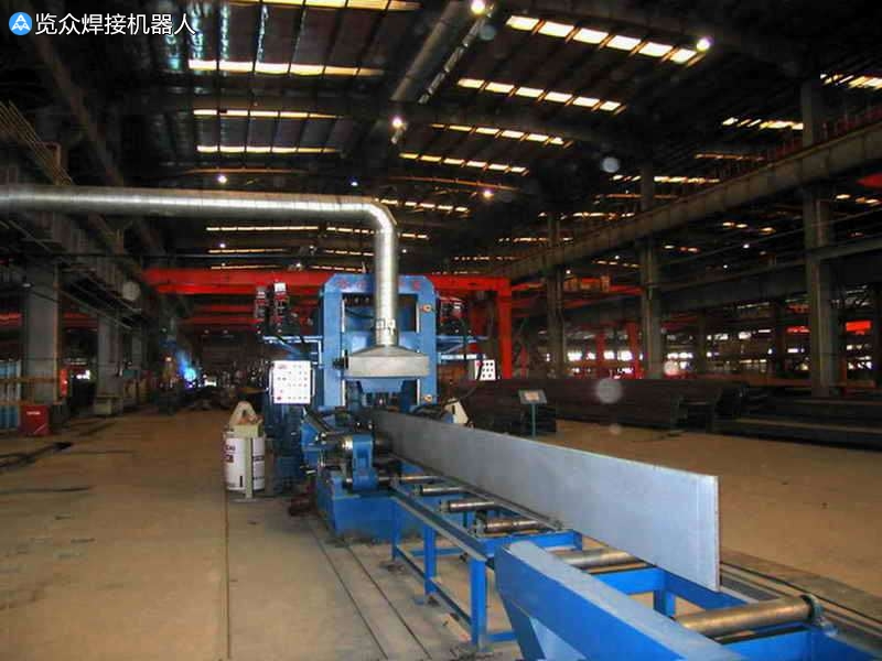 船舶<a href=http://www.075v.cn/tag/149/ target=_blank class=infotextkey>管道自動焊接</a> 能夠有效保證焊接精度